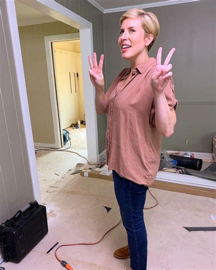 Erin Napier Jokes About Small Baby Bump at 32 Weeks