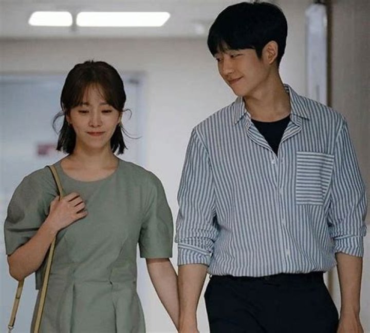 Jung Hae In And Han Ji Min Reveals What It's Like To Act As A Couple