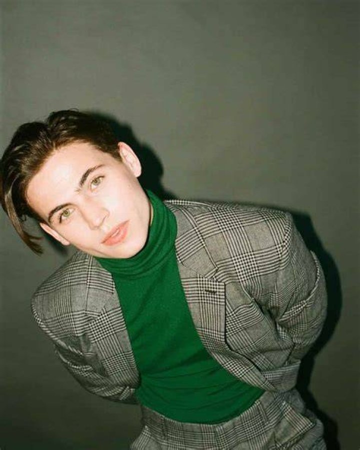 Tanner Buchanan Bio, Facts, Age, Height, Girlfriend, Net Worth